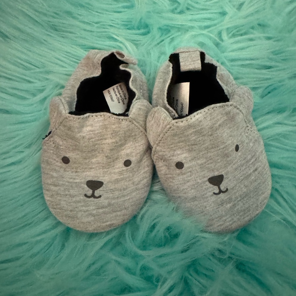 H&M Baby Shoes, 2.5-3.5, Gray Bear